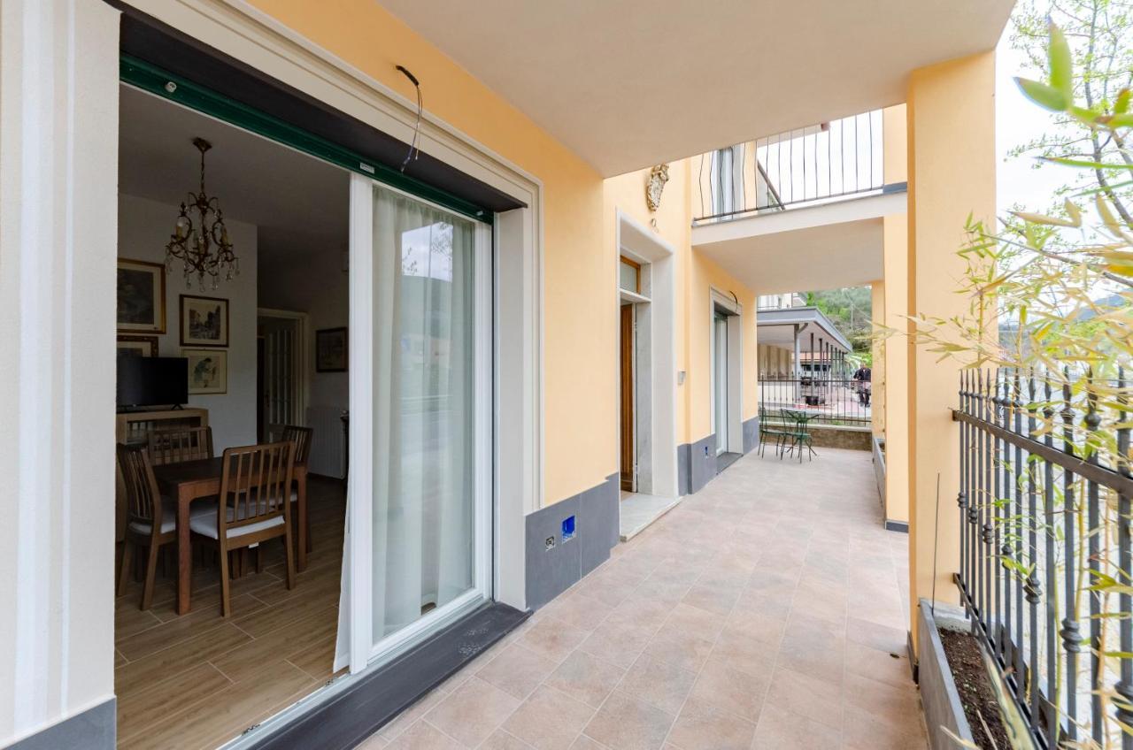 Altido Cosy Rooms In คาซาร์ซา ลิกูเร ภายนอก รูปภาพ